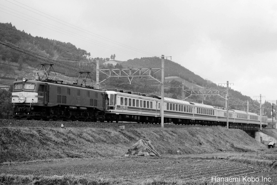 EF58 122号機