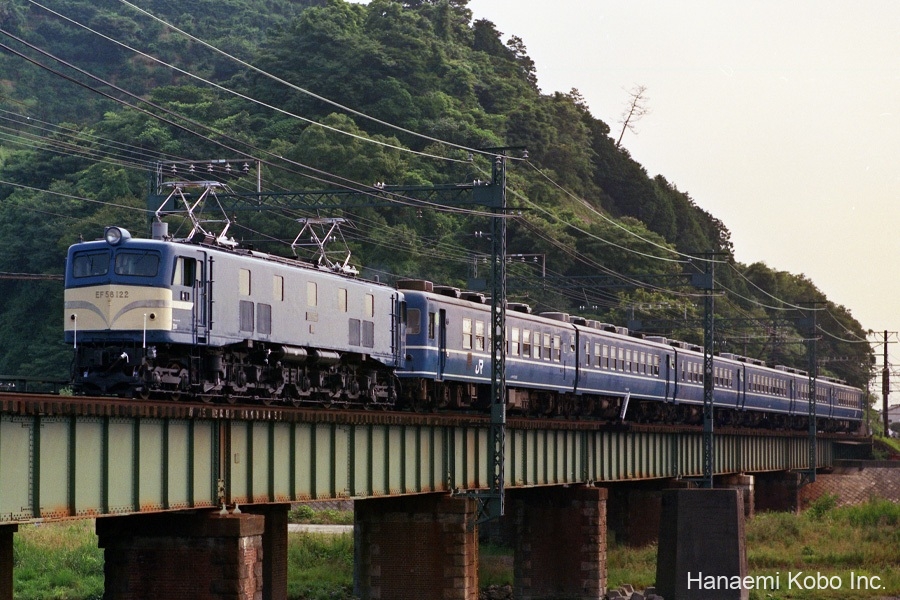 EF58 122号機