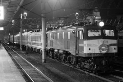 EF58 122号機