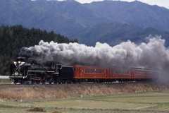 C57＋12系（ヒロ座）