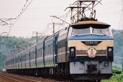 EF66-033_001