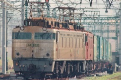 EF81 303号機