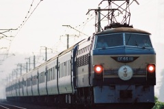 EF66-018_002