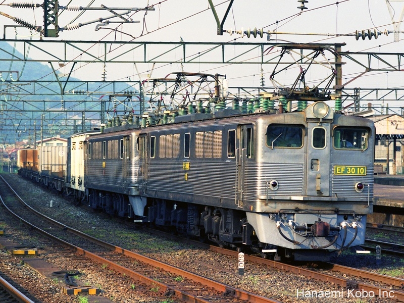 EF30 10号機