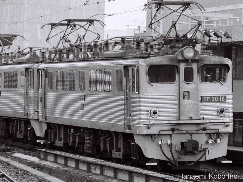 EF30 18号機