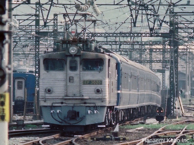 EF30 20号機