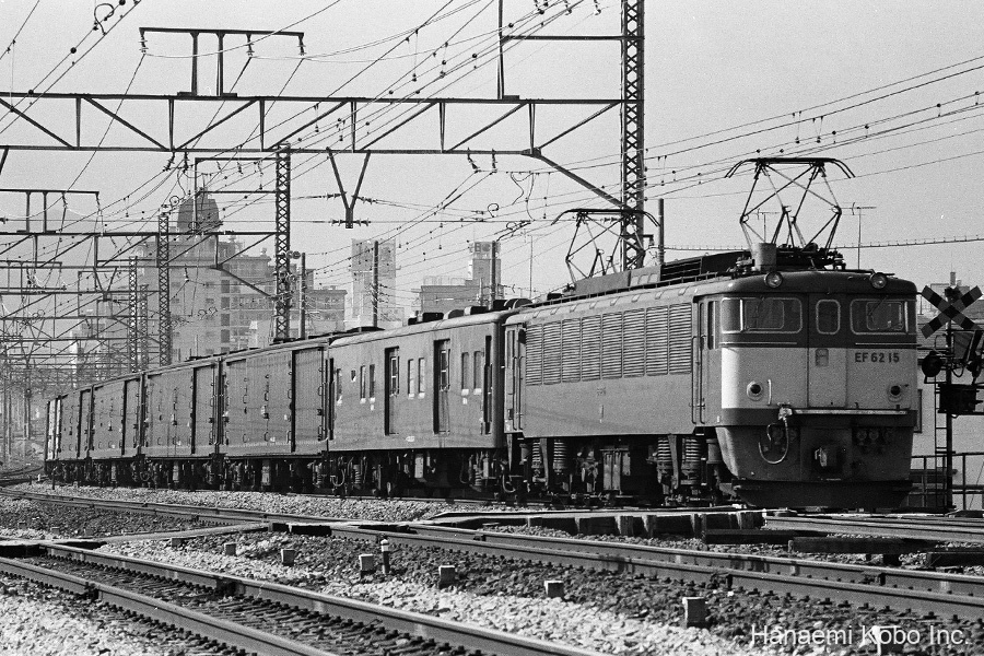 EF62-15_001
