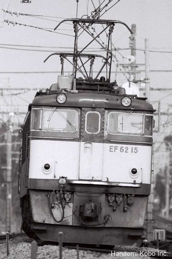 EF62-15_002