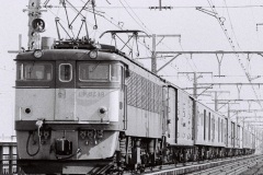 EF62-19_002